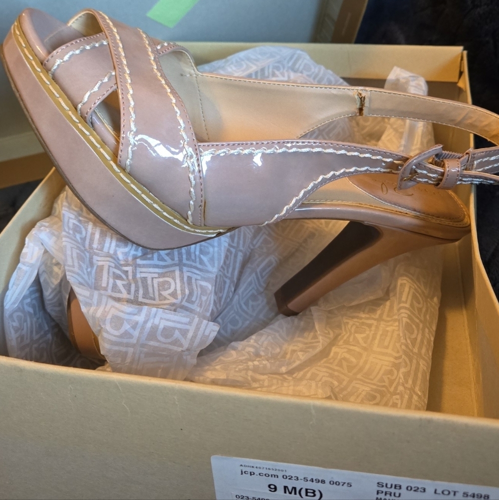 Brand NEW heels - NEVER WORN! Brand Is Studio Paolo